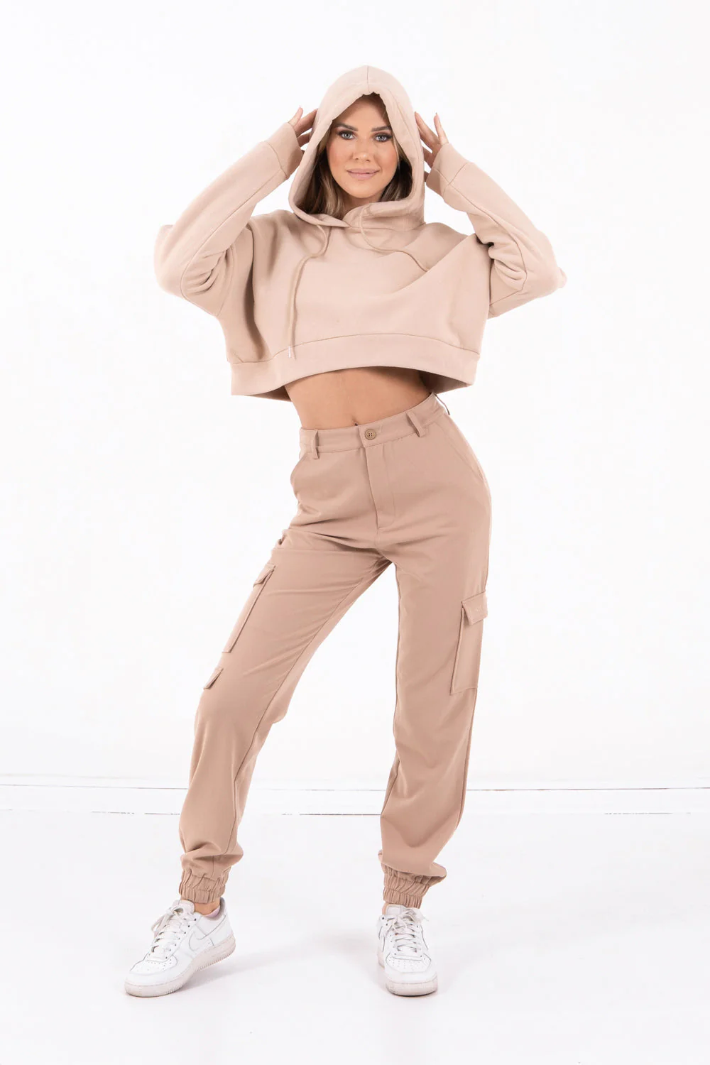 Sweat capuche court logo Beige clair - Image 2