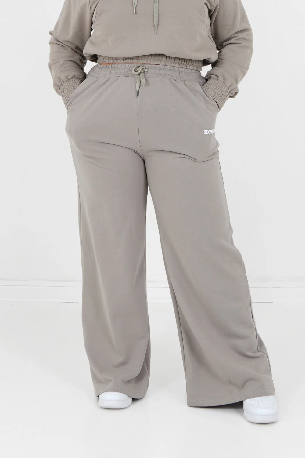 Jogging jambes larges Gris - Image 8