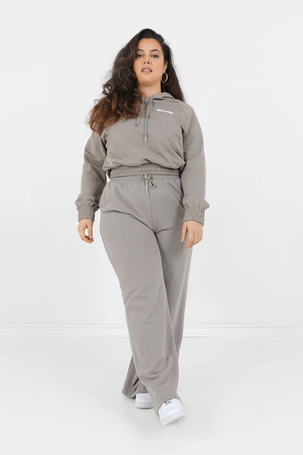 Jogging jambes larges Gris - Image 9