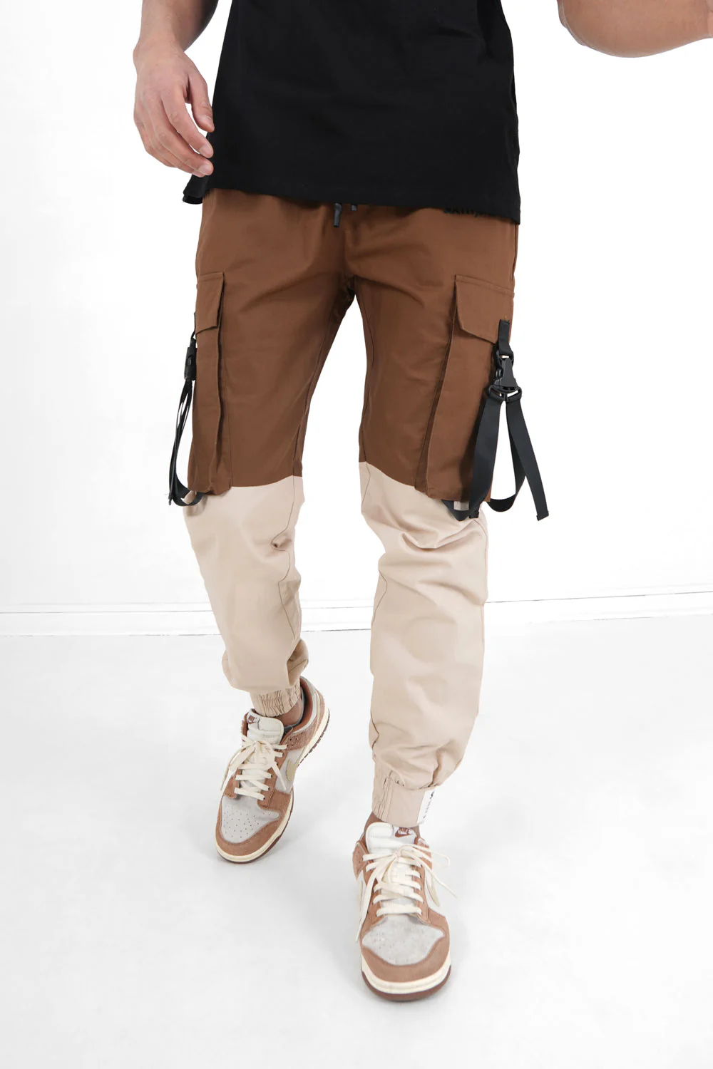 Pantalon cargo bicolore sangles Marron