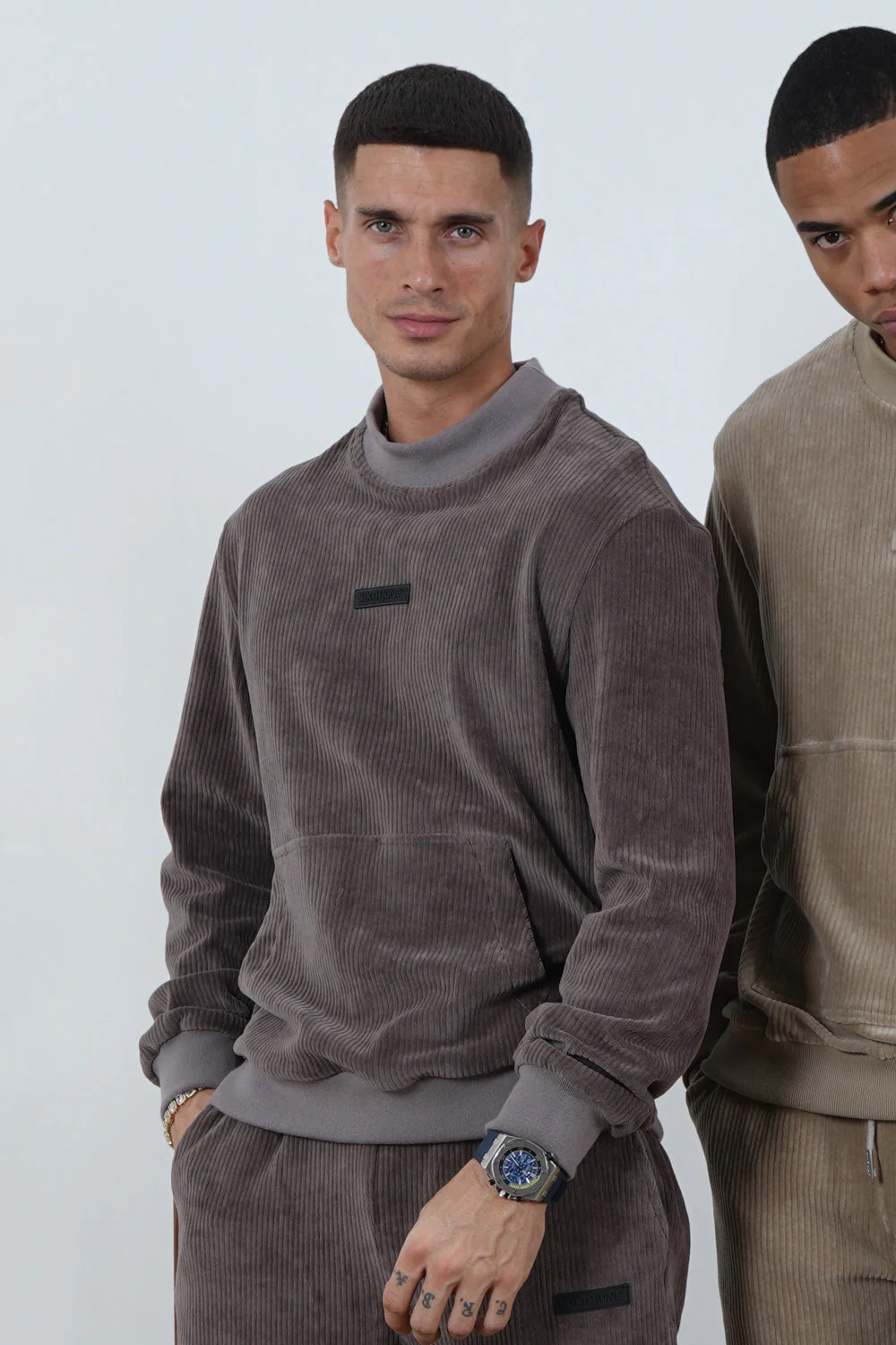 Sweat cosy logo brodé Gris