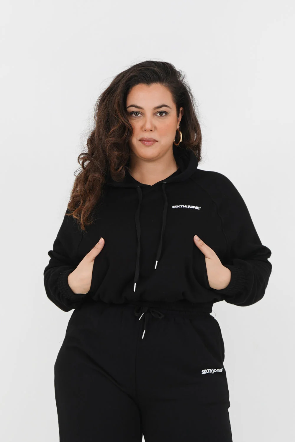 Sweat capuche court logo Noir - Image 8