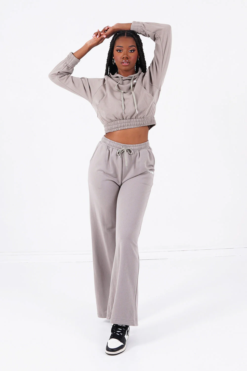 Sweat capuche court logo Taupe - Image 3