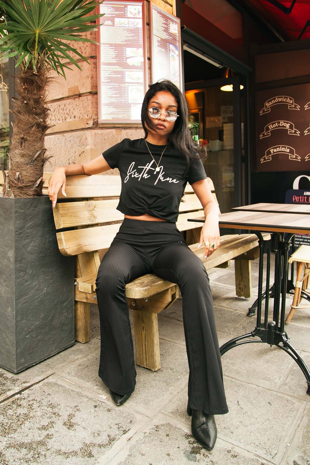Crop-top noeud logo noir - Image 4