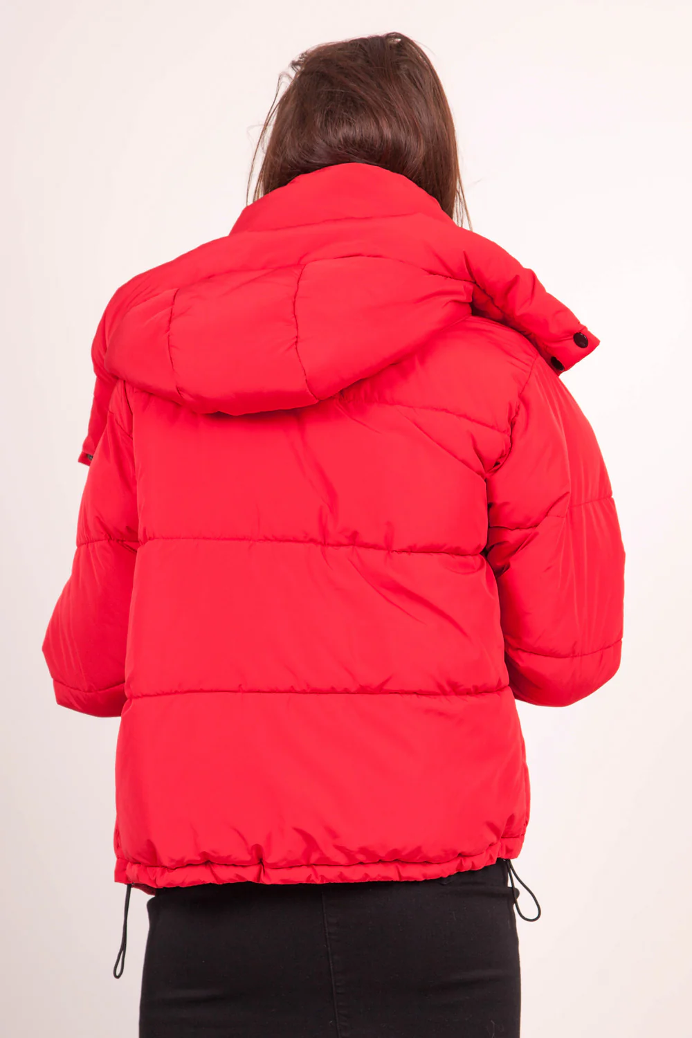 Doudoune courte capuche rouge - Image 4
