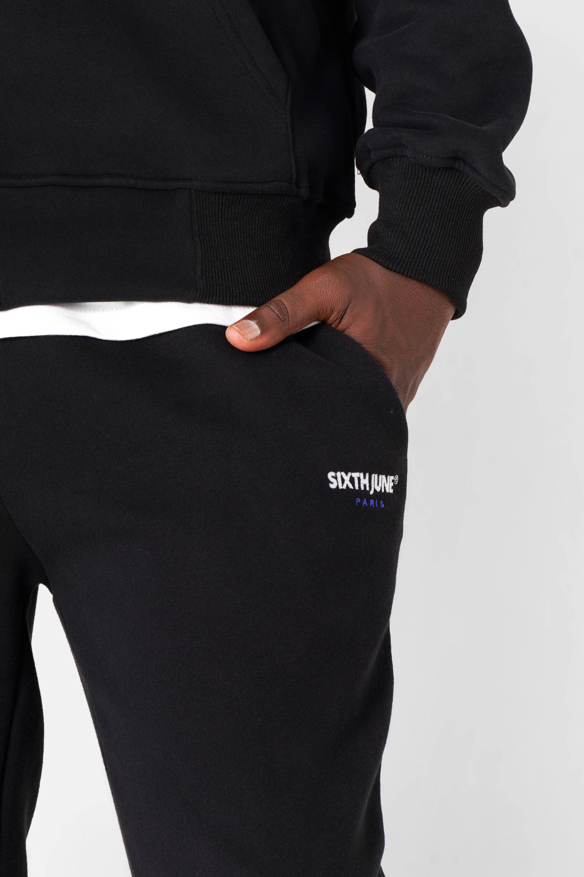 ESSENTIEL adjusted jogger pant - Image 3
