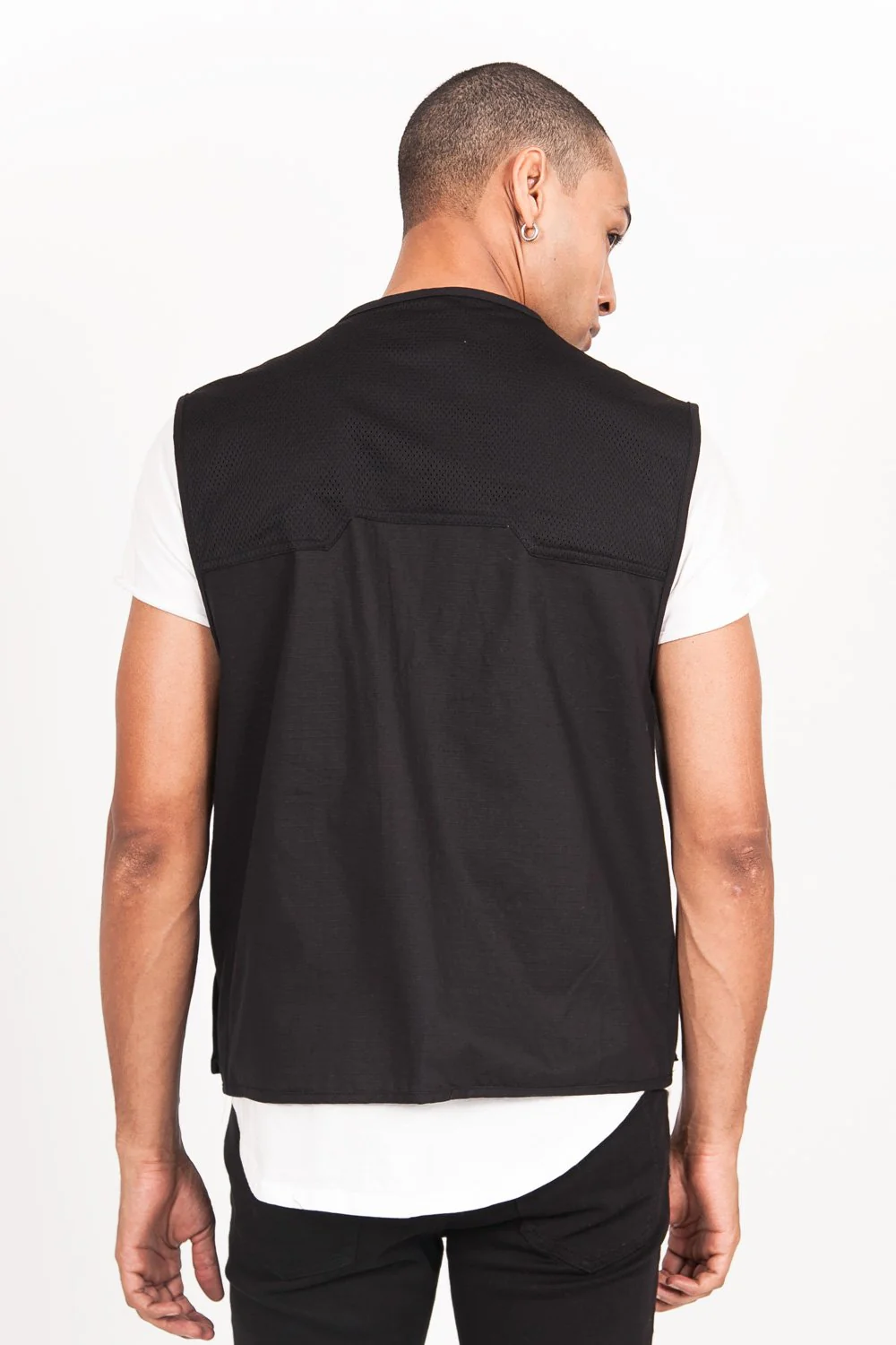Gilet multipoches sans manches noir - Image 5