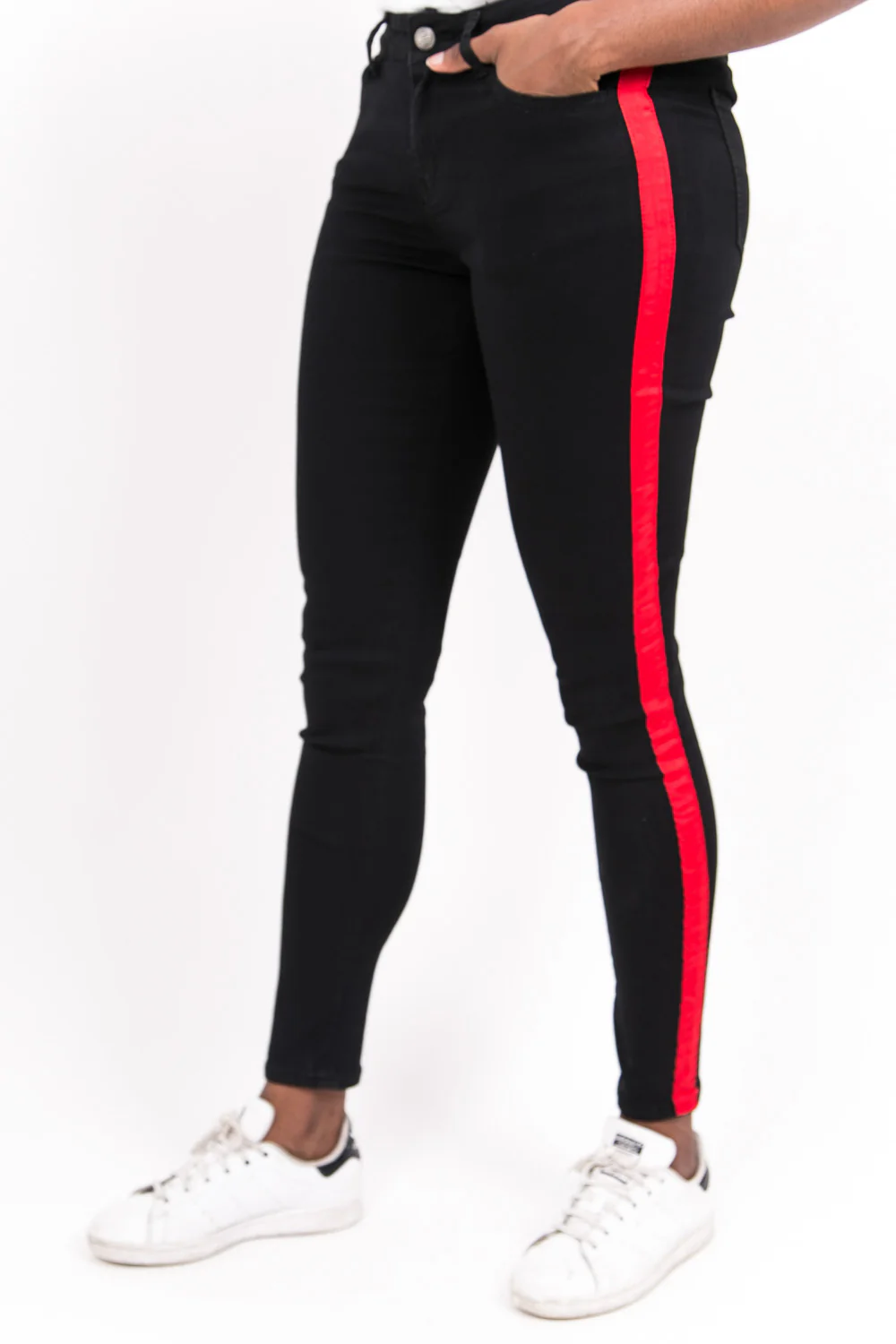 Jean bandes noir rouge - Image 2
