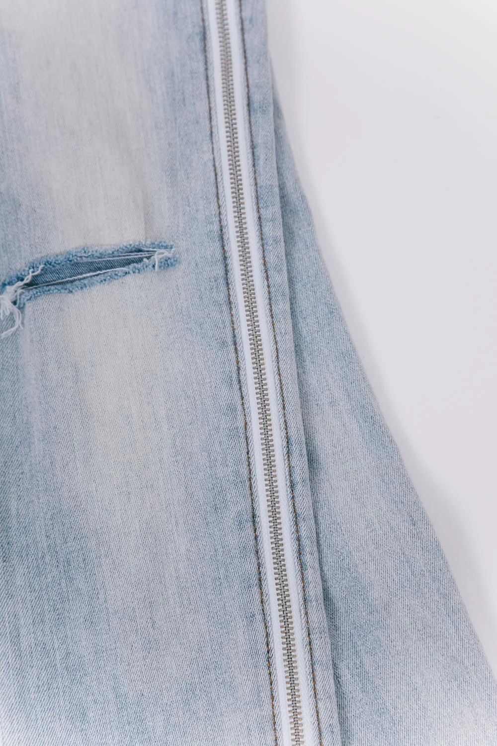 Jean destroy zips bleu - Image 5