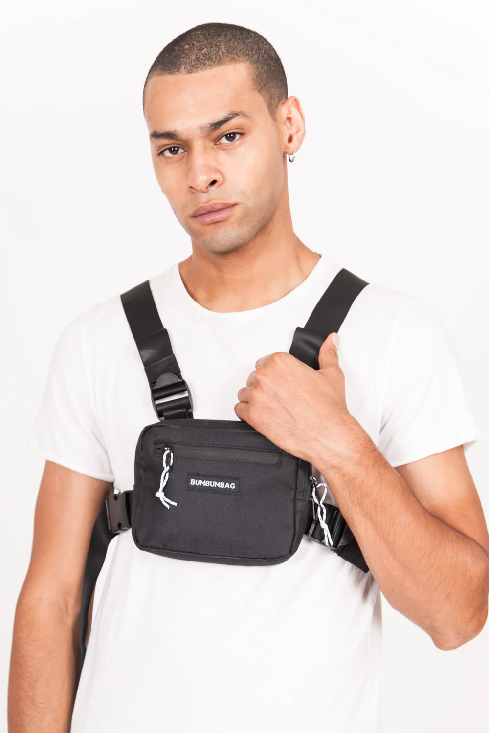 Mini sac poitrine logo noir - Image 3