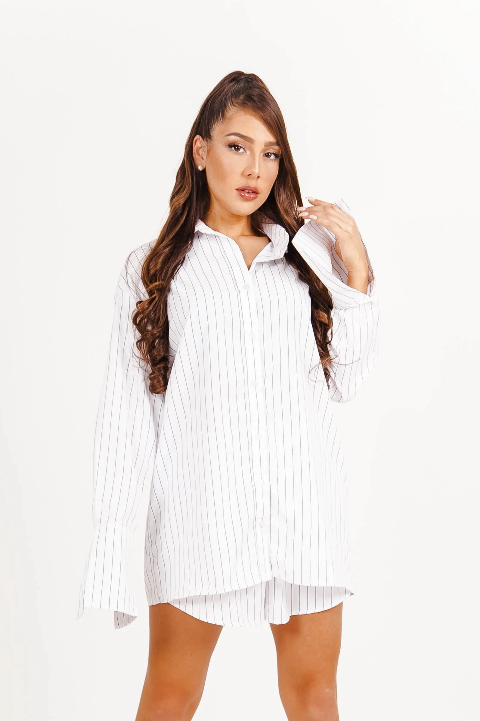 Chemise à rayures large imprimé blanc