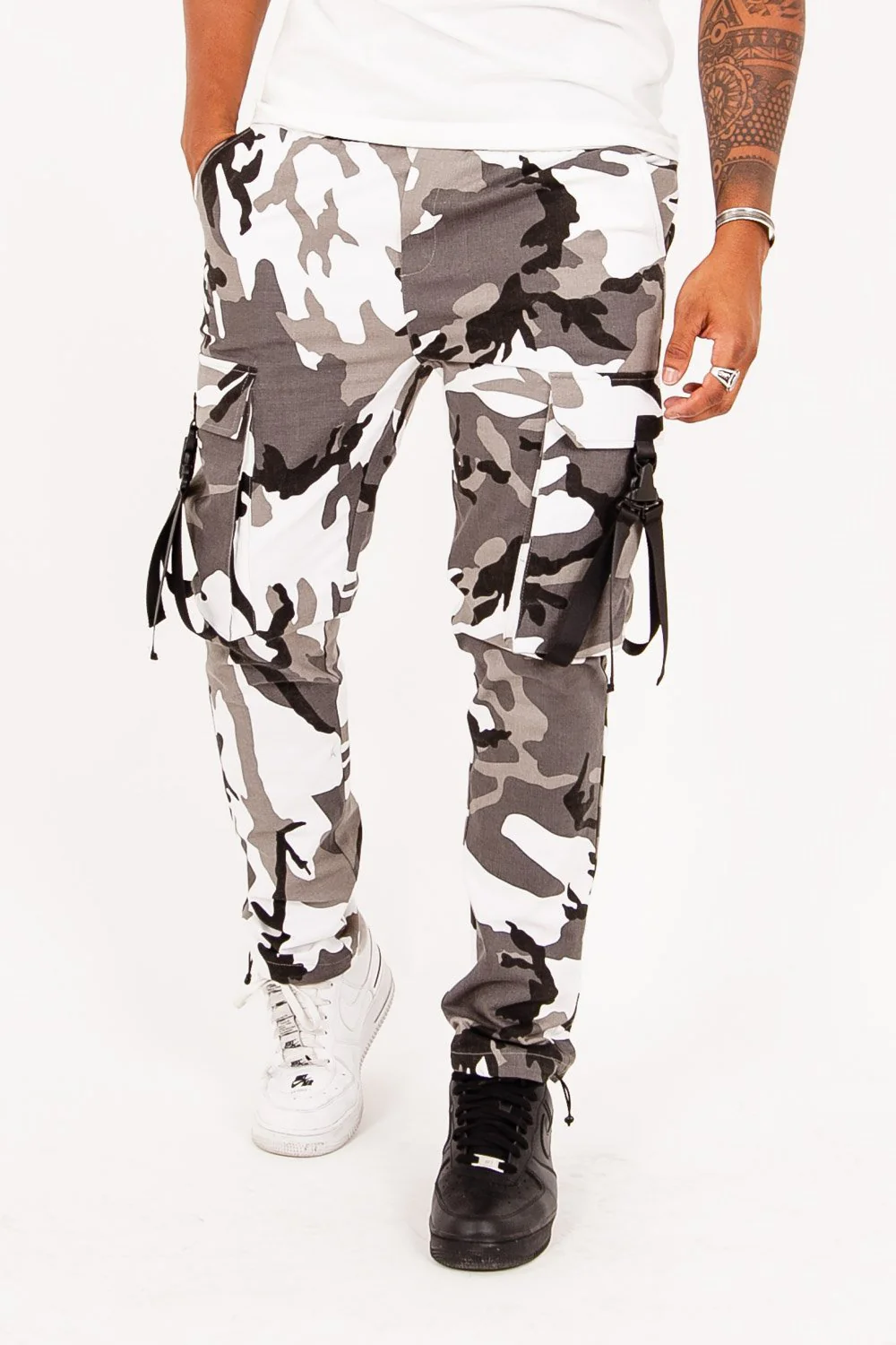 Pantalon camouflage sangles noir