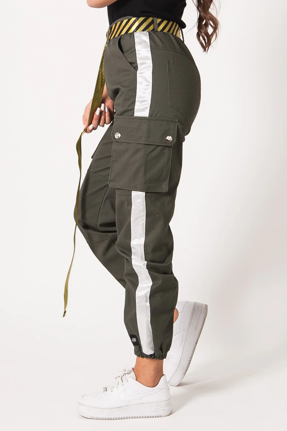 Pantalon cargo bandes satin vert blanc - Image 4
