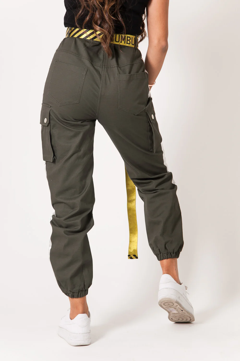 Pantalon cargo bandes satin vert blanc - Image 5