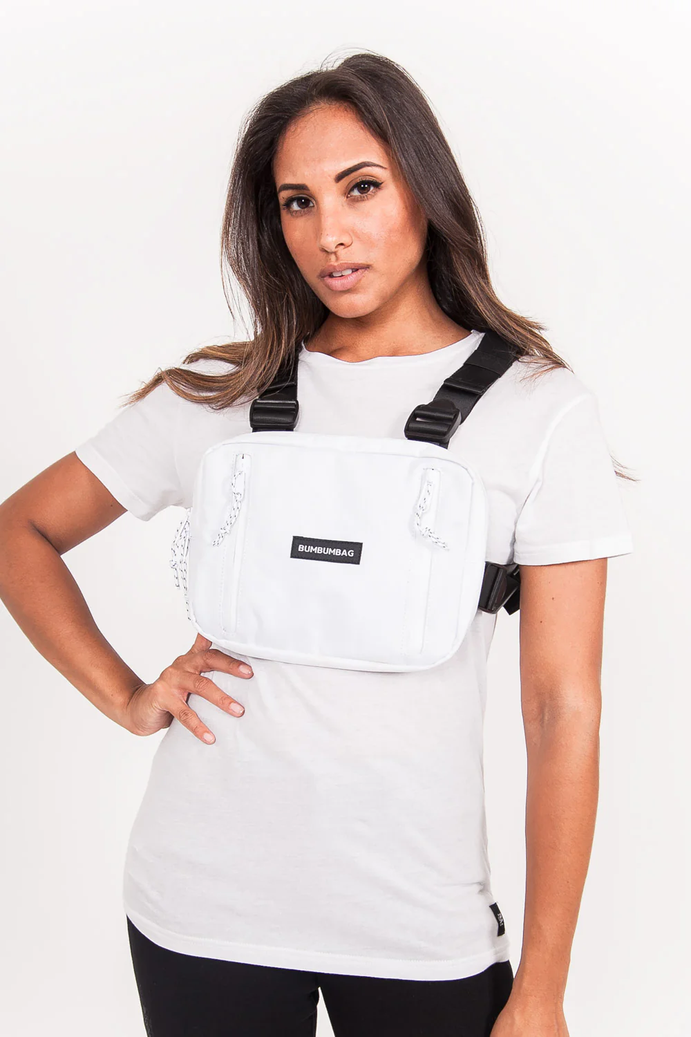 Petit sac poitrine texte zip blanc - Image 3