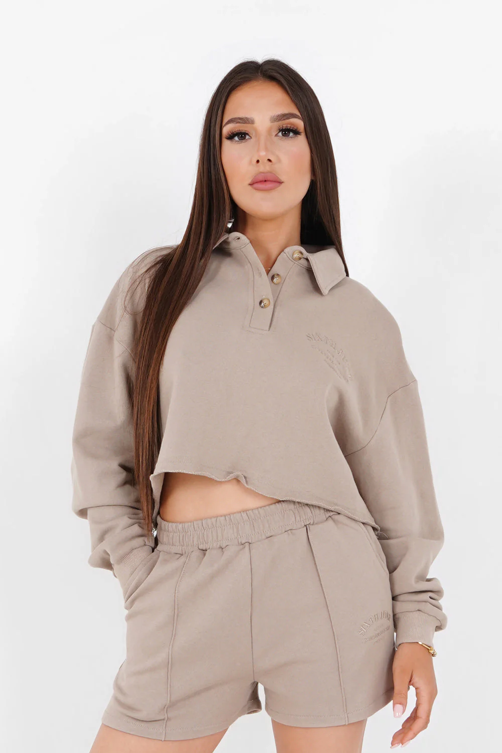 Polo court logo brodé Beige