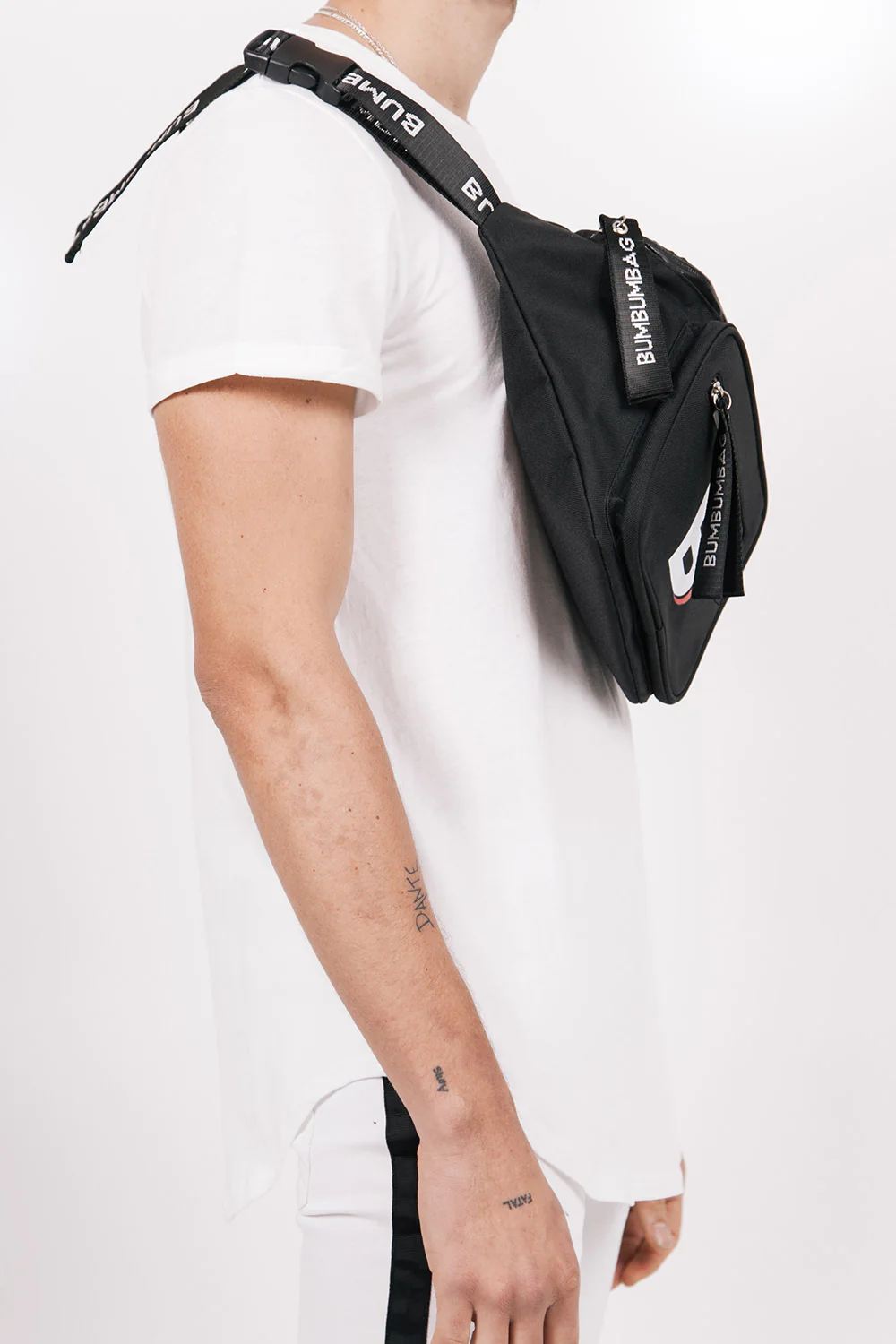 Sac banane logo double zips XXL noir - Image 5