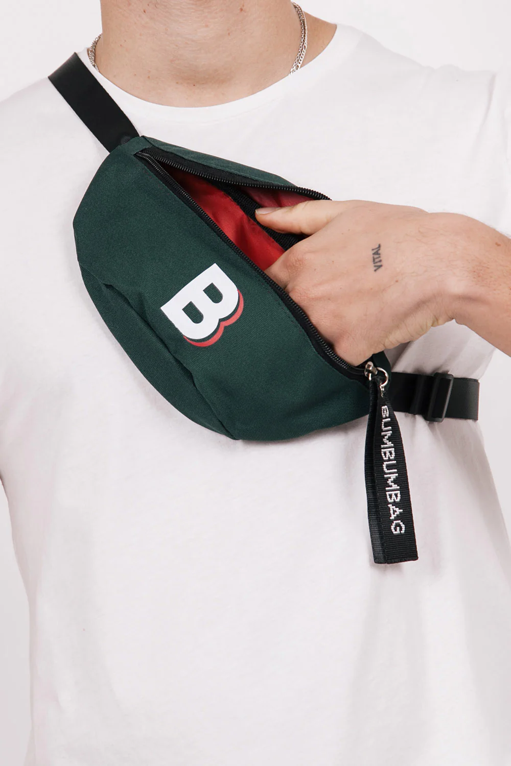 Sac banane logo zip vert sapin