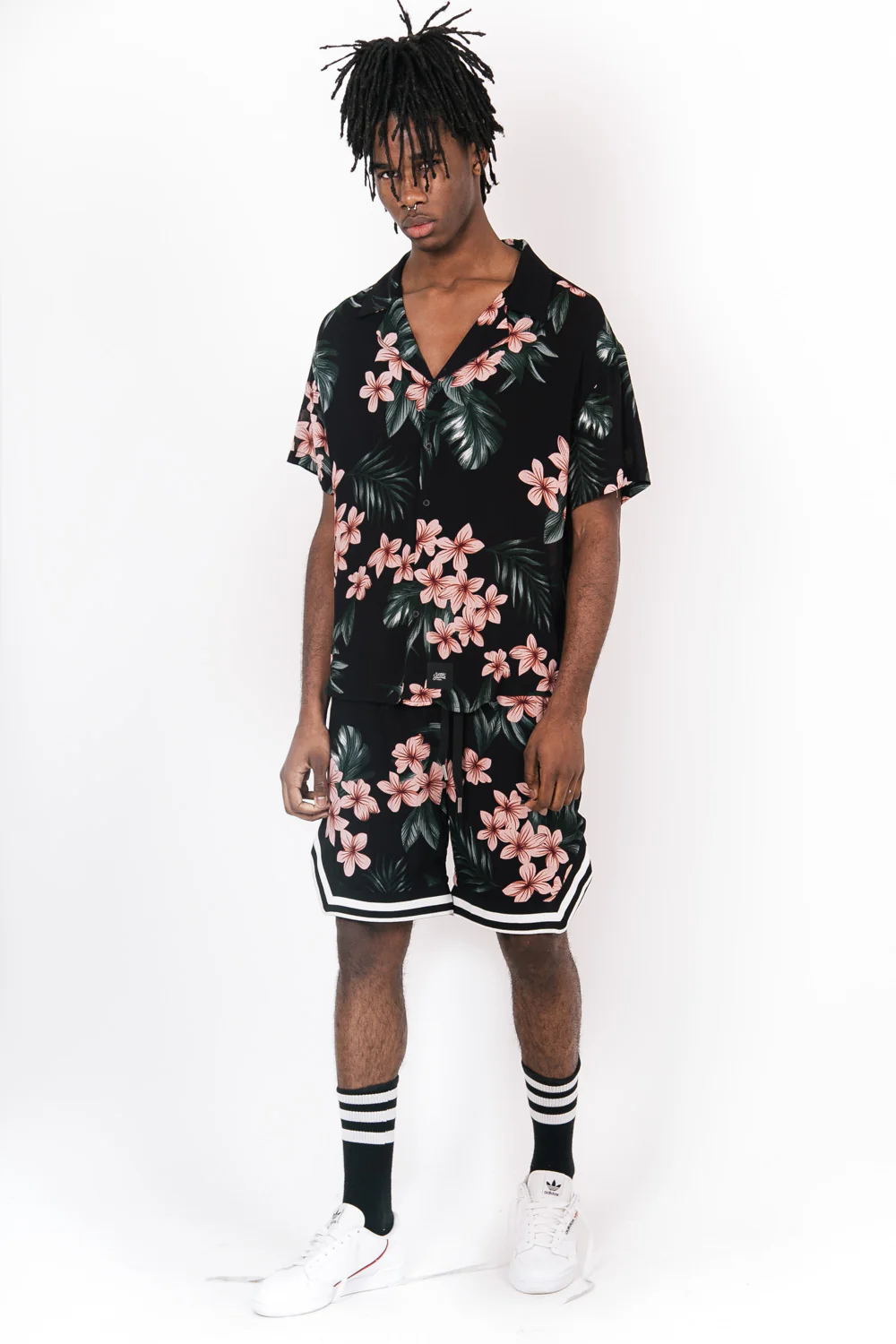 Short floral noir rose - Image 4