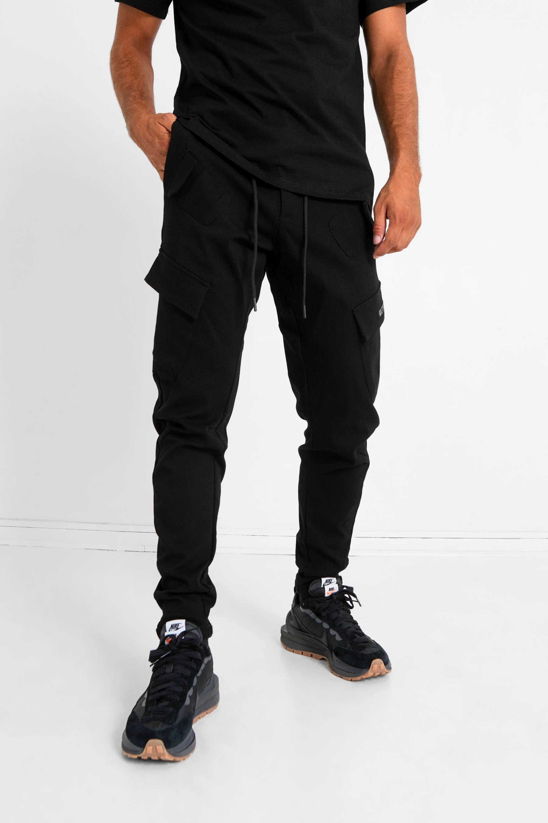 Pantalon cargo poches avant Noir