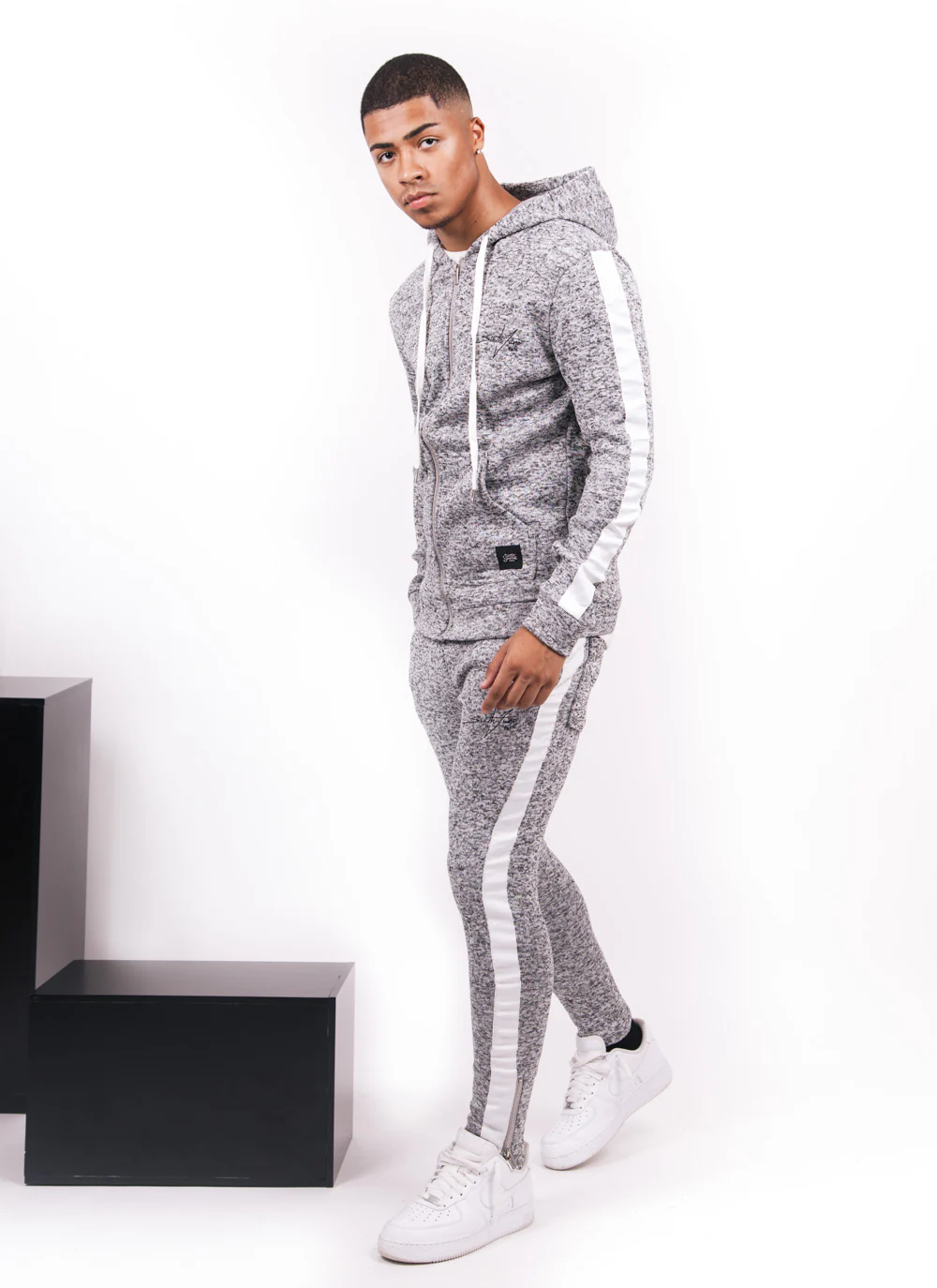 Sweat capuche bandes chiné - Image 4