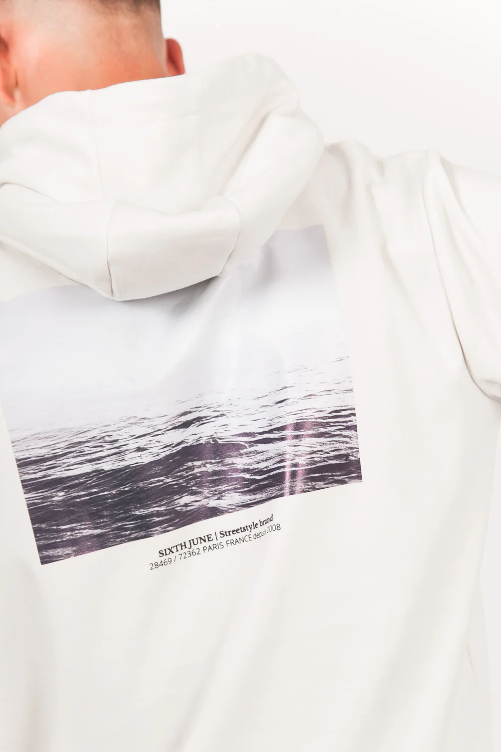 Sweat capuche réfléchissant empiècement logo blanc - Image 3