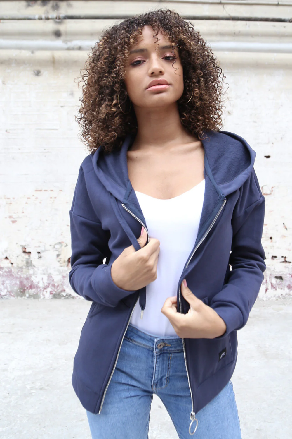Sweat capuche classique zippé bleu foncé