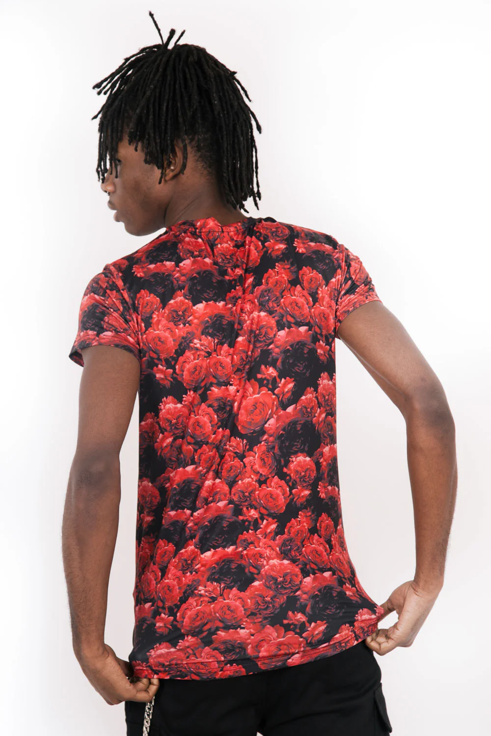 T-Shirt all-over roses noir rouge - Image 4