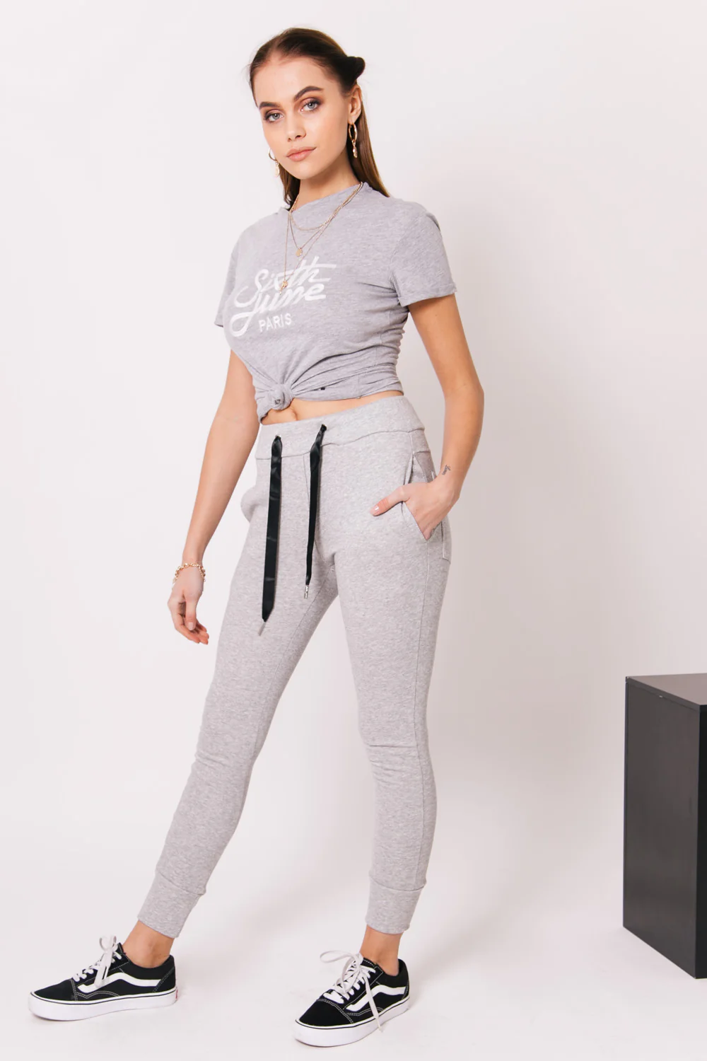 T-shirt brodé logo gris - Image 4