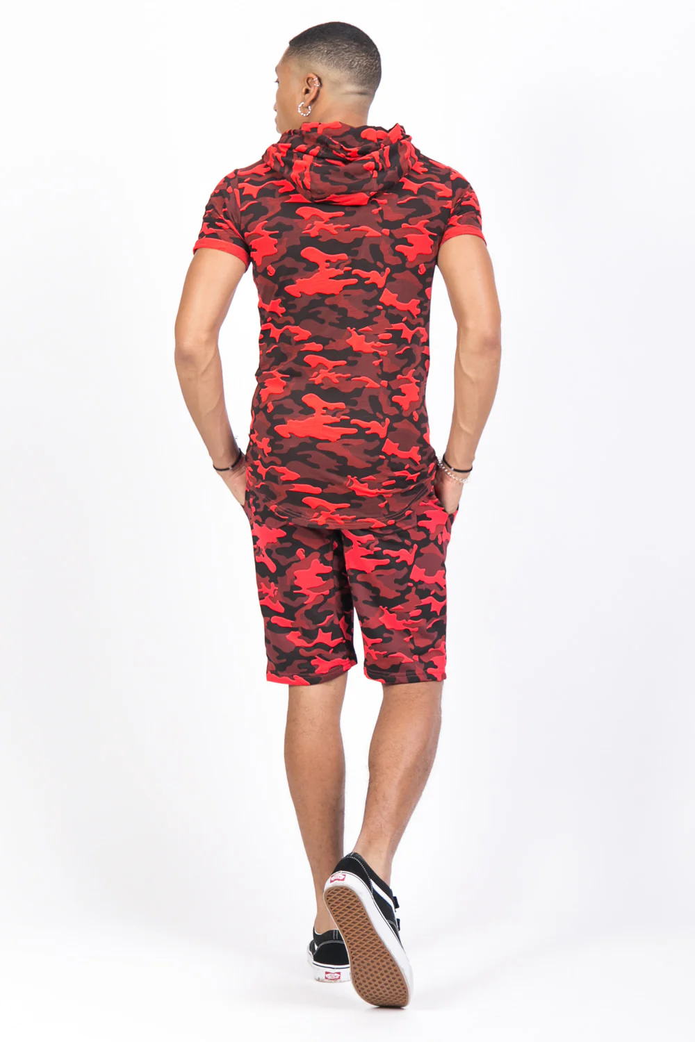 T-shirt camouflage capuche rouge - Image 3