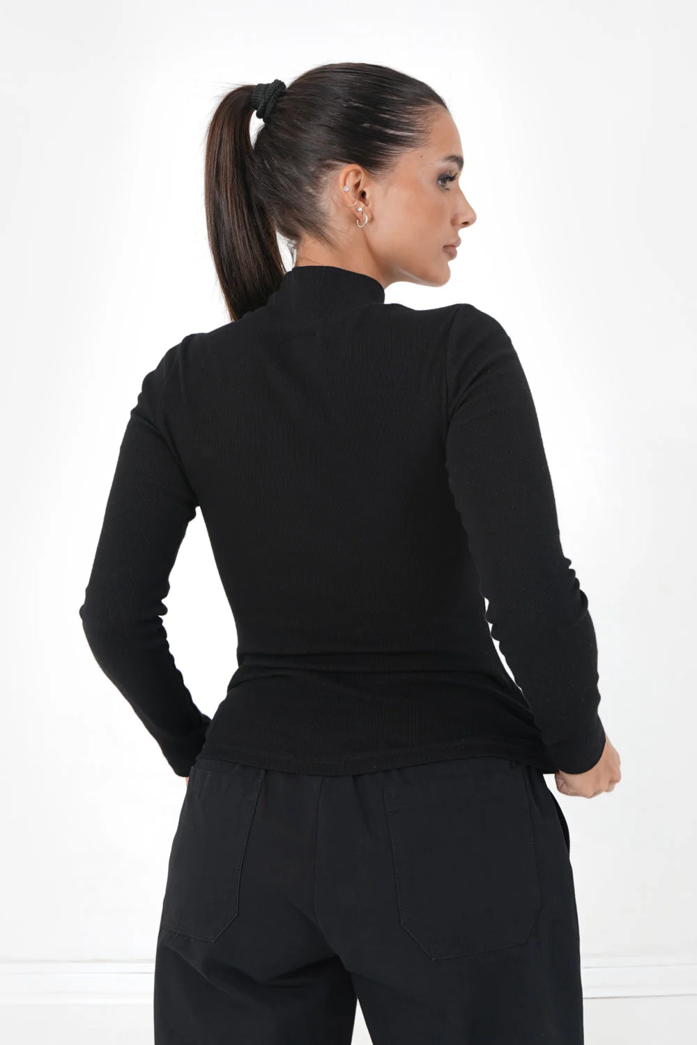 T-shirt col montant noir - Image 5