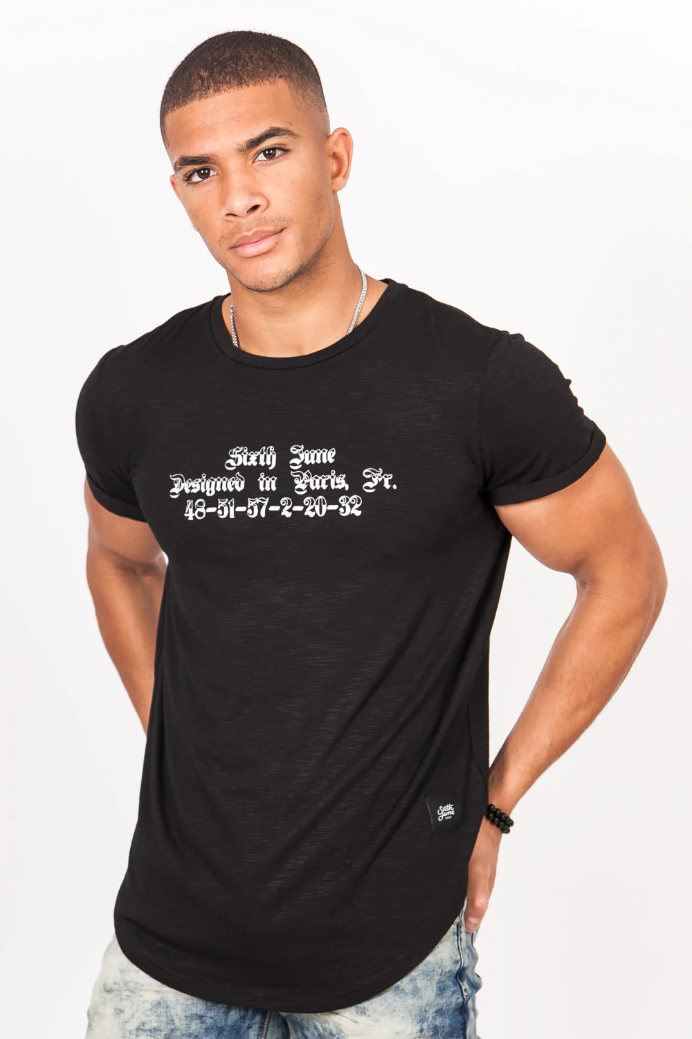 T-shirt gothique "designed in Paris" noir blanc - Image 2