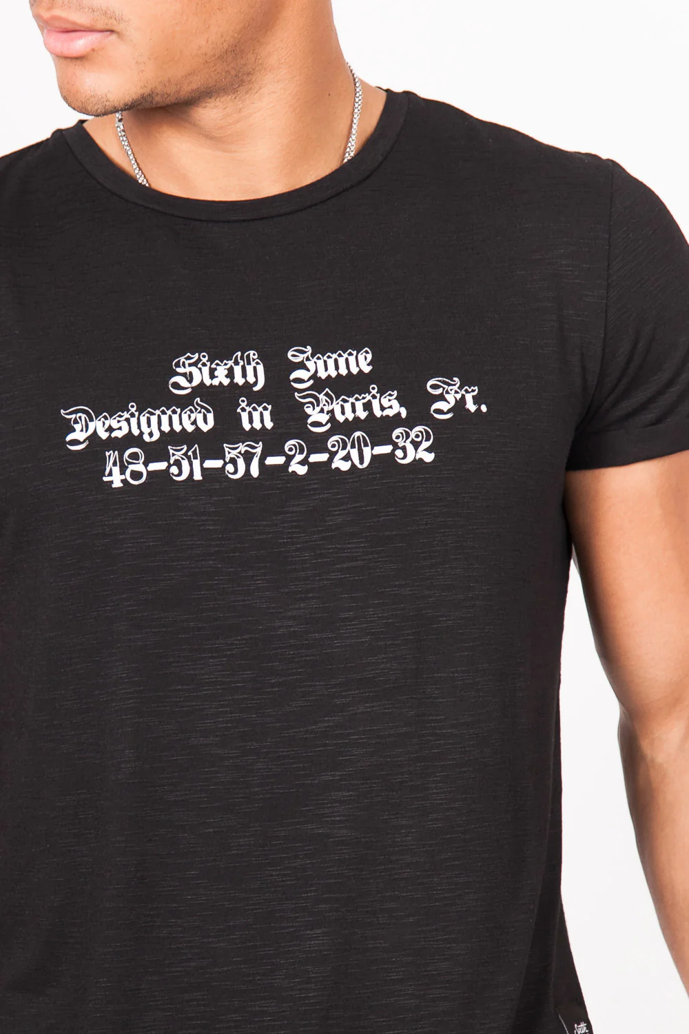 T-shirt gothique "designed in Paris" noir blanc - Image 3