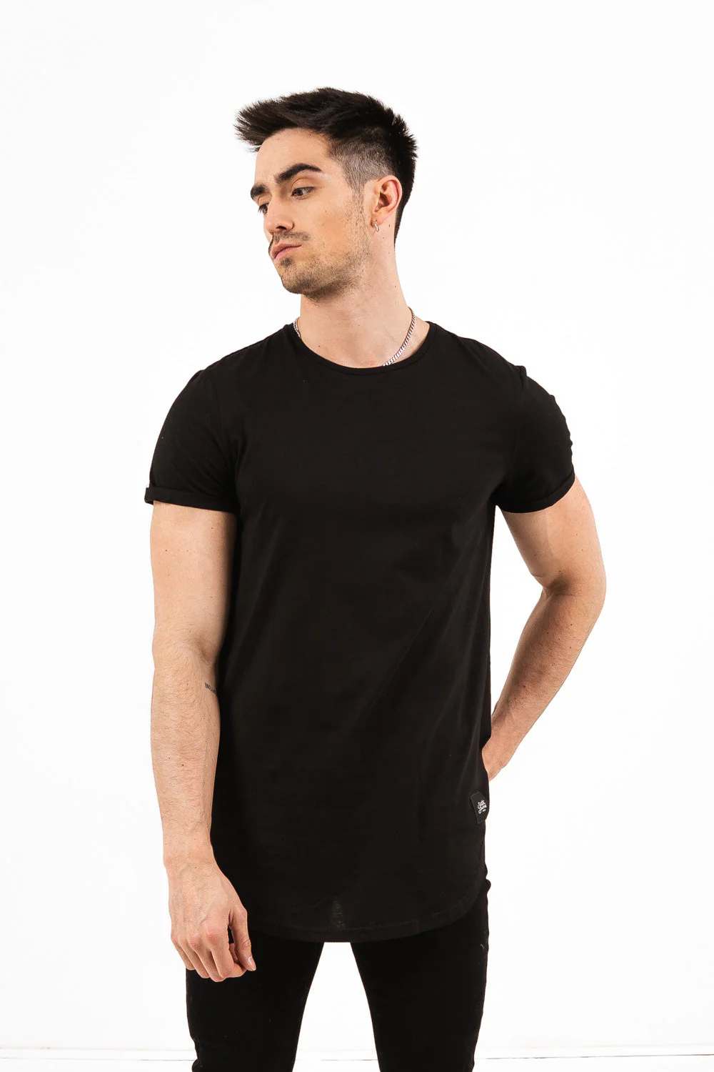 T-shirt bas arrondi Noir