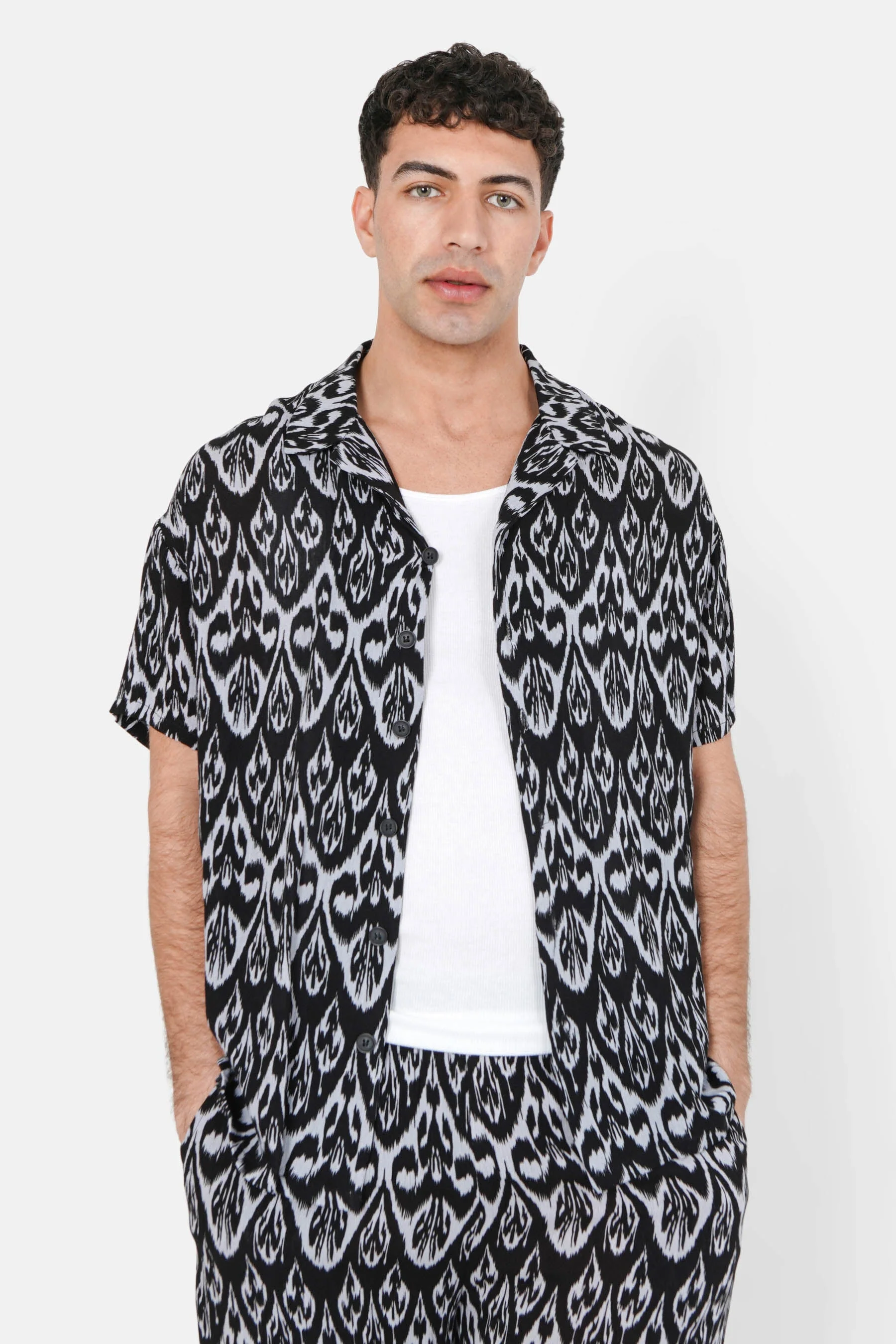 Chemise fluide motif aztèque Noir