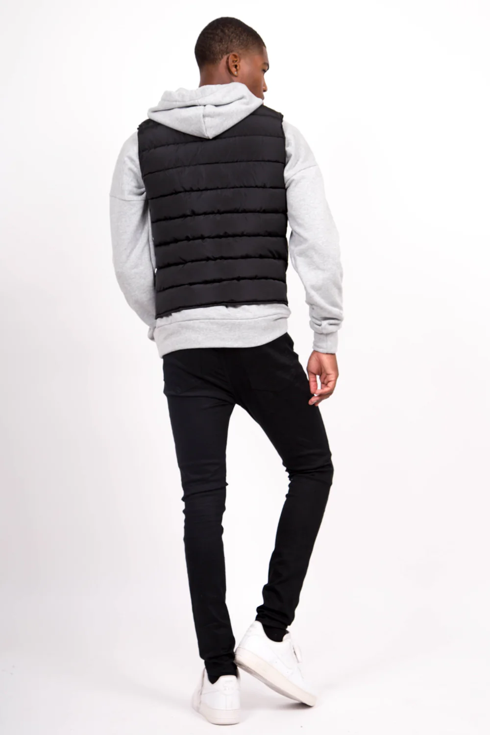 Veste matelassée sans manches noire - Image 6