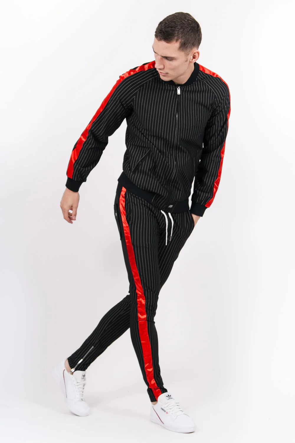 Veste rayée baseball noir rouge - Image 5